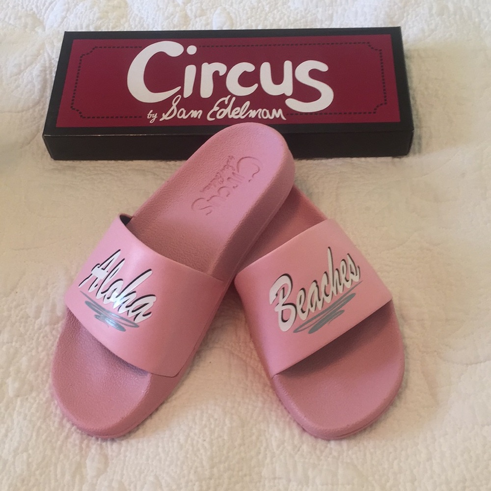 NWT Sam Edelman Slides - Picture 2 of 3